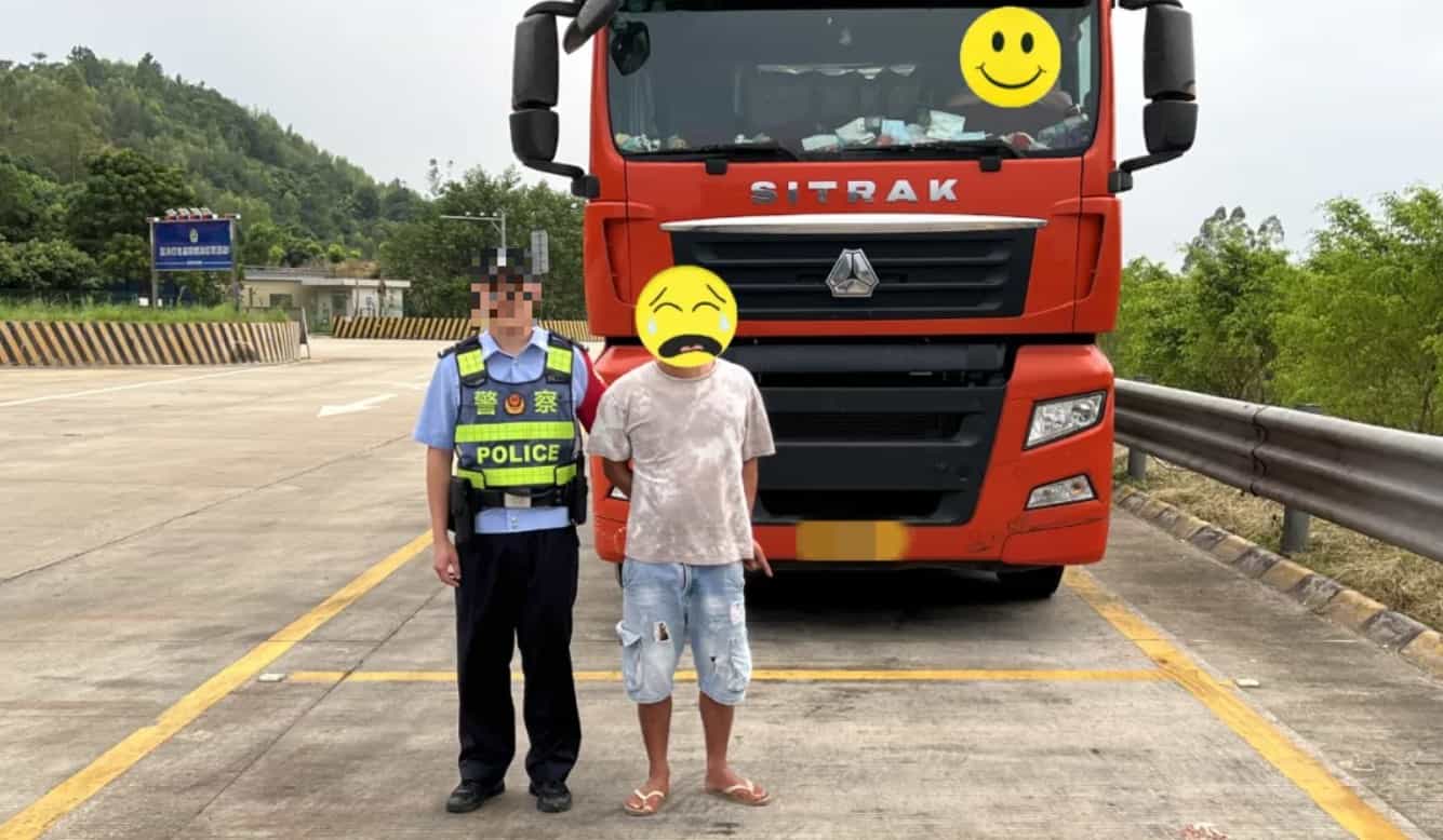 高速服务区偷油贼的噩梦：AI守护大货车司机的油箱 项目图片